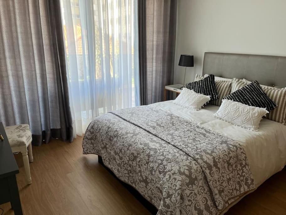 Moradia Com Piscina No Canico Ngoại thất bức ảnh