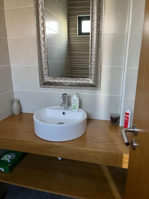 Moradia Com Piscina No Canico Ngoại thất bức ảnh